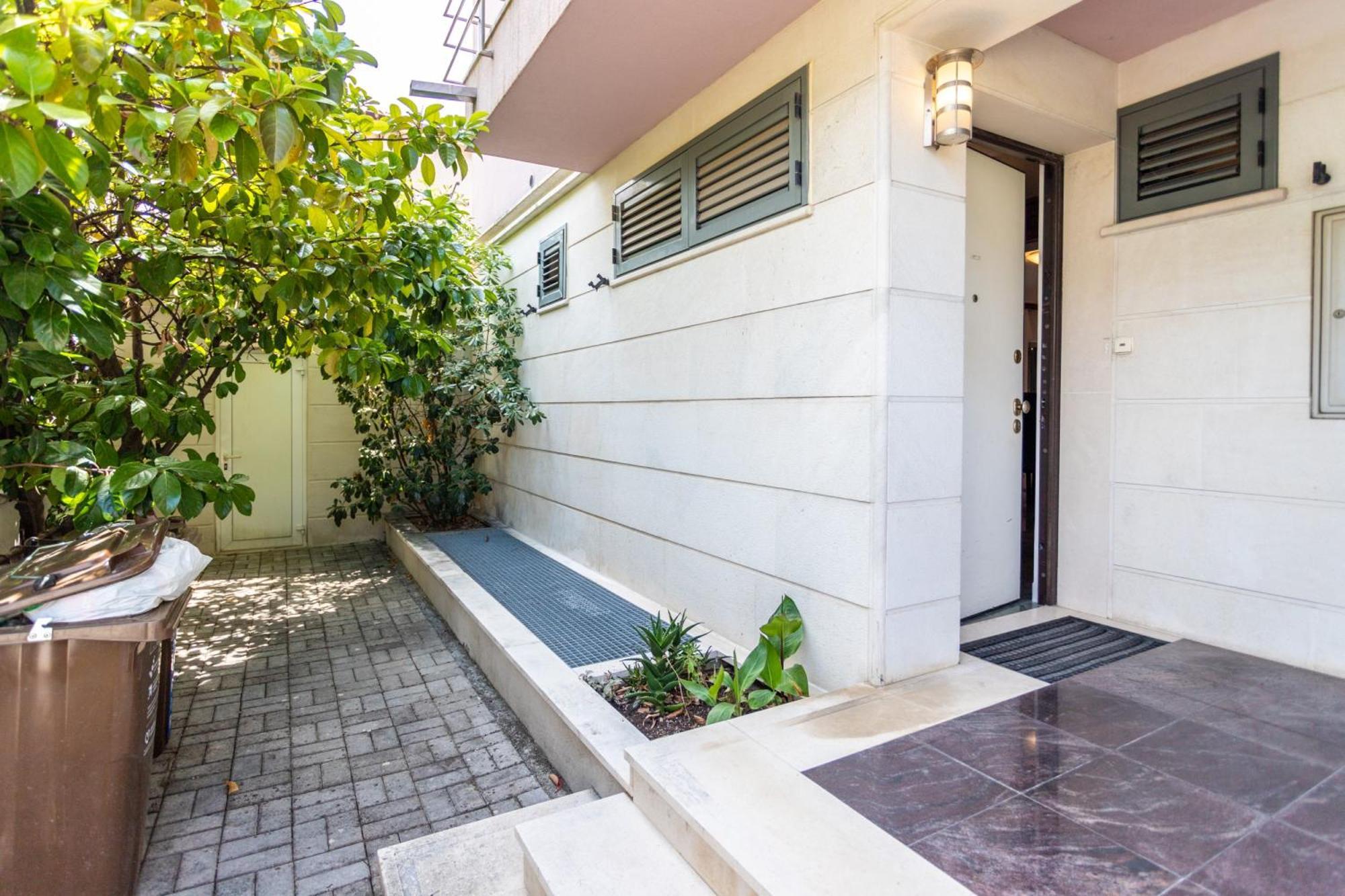 Villa Violeta With The Sea View, 3 Min Walk To The Beach Split Exterior photo