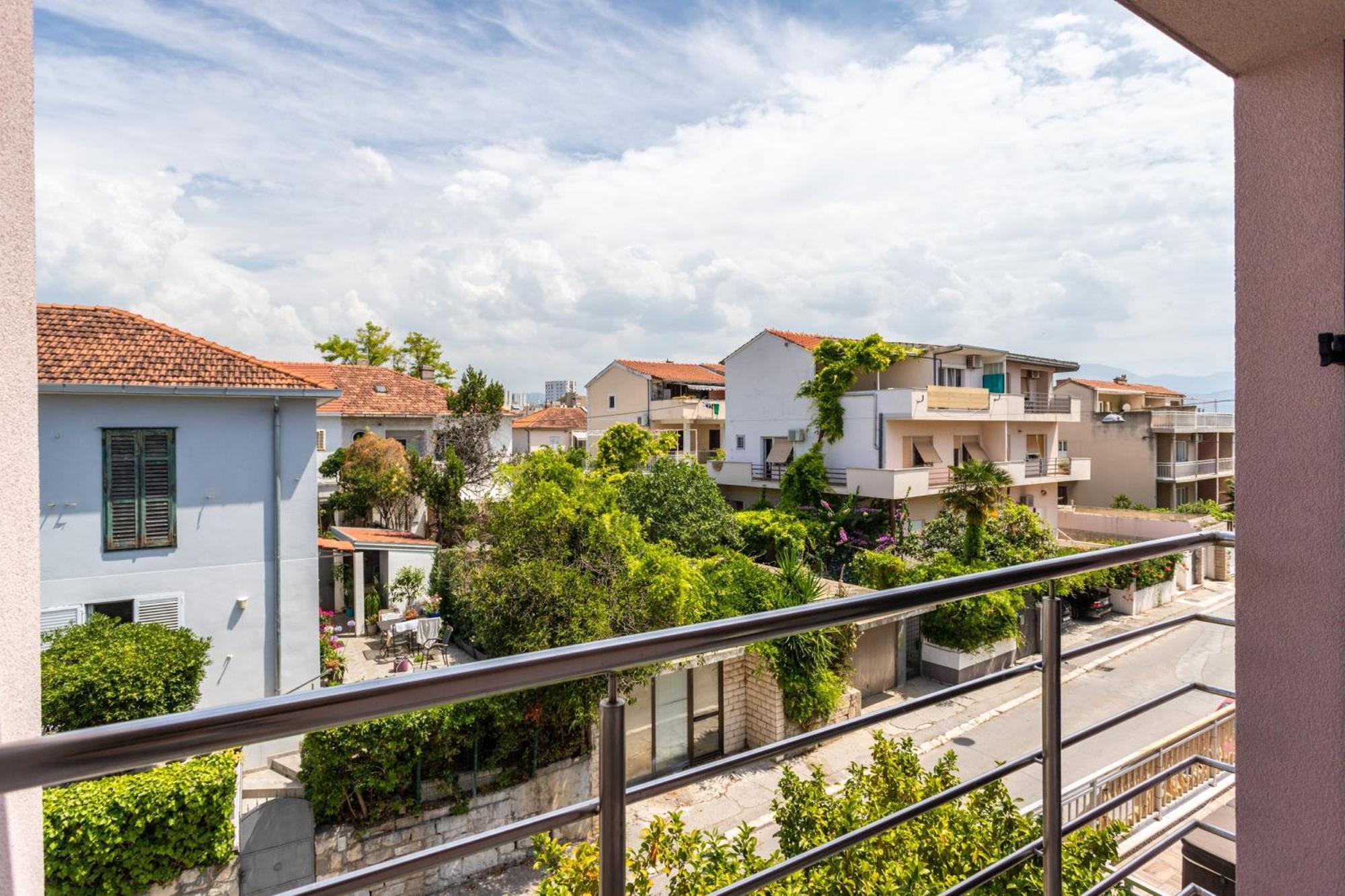 Villa Violeta With The Sea View, 3 Min Walk To The Beach Split Exterior photo