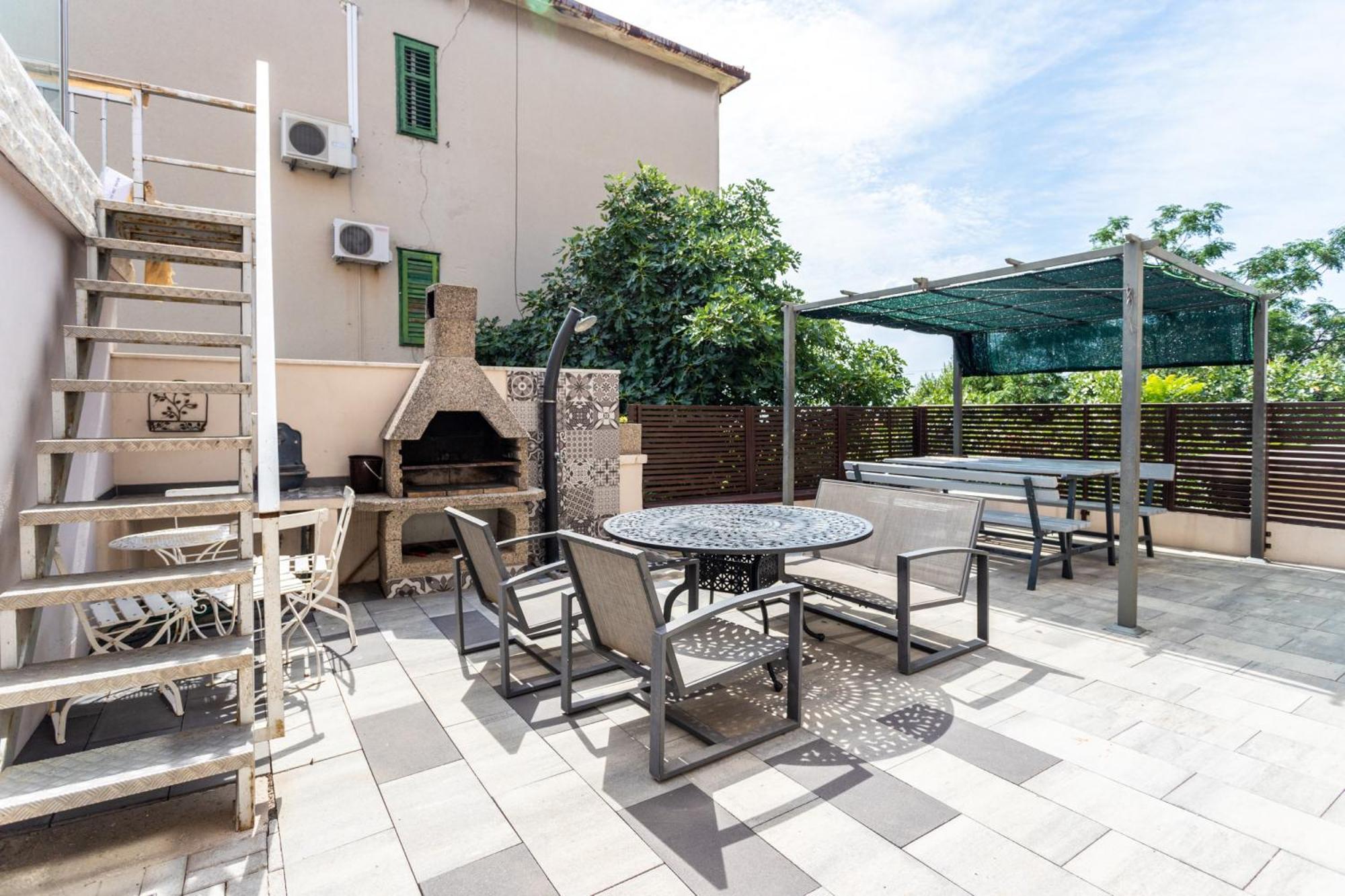 Villa Violeta With The Sea View, 3 Min Walk To The Beach Split Exterior photo